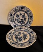 4  porseleinen  dinner borden gemerkt., Antiek en Kunst, Ophalen of Verzenden