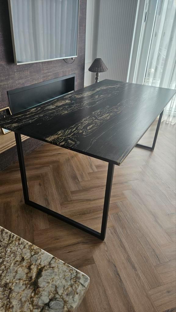 Eettafel van Titanium kwartsiet. Premium natuursteen. Marmer, Huis en Inrichting, Tafels | Salontafels, Zo goed als nieuw, 75 cm of meer