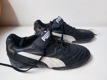 Puma Trinomic zwart met witte voetbalschoenen  NIEUW beschikbaar voor biedingen