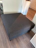 Poef met bijpassend dienblad te gebruiken als salontafel, Huis en Inrichting, Tafels | Salontafels, Ophalen, Vierkant, 50 tot 100 cm