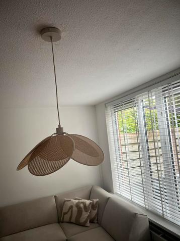 Hanglamp beschikbaar voor biedingen