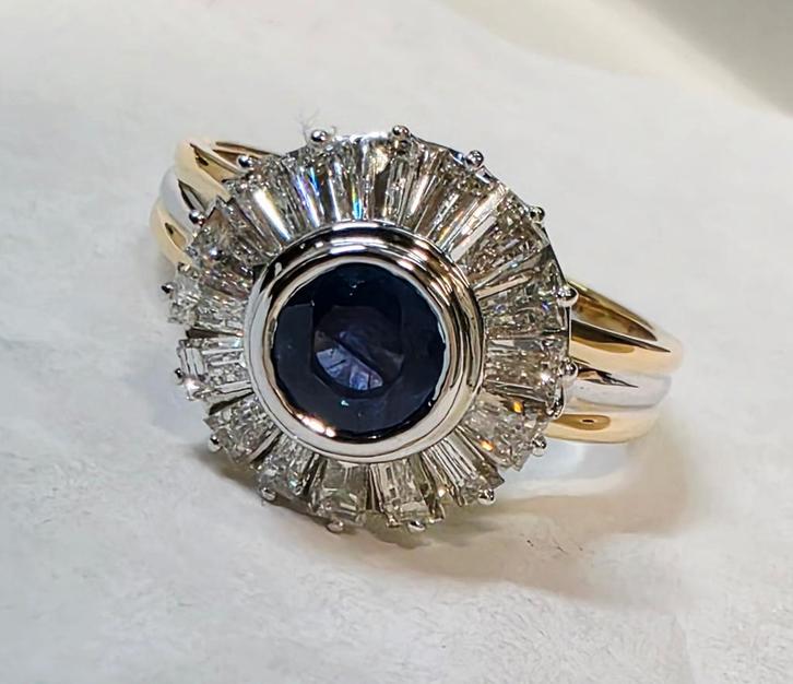 Klassieke gouden ring met saffier en diamanten 1,28kt, Sieraden, Tassen en Uiterlijk, Ringen, Zo goed als nieuw, Dame, 19 tot 20