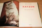 Katten. Prachtige foto's door Erich Tylínek., Ophalen of Verzenden, Gelezen, Katten