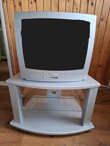 Televisie meubel beschikbaar voor biedingen