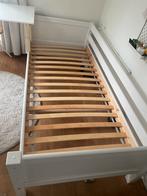 Bed (kan ook als halfhoogslaper)+bureau+kastje+kruk wit, Ophalen, 85 tot 100 cm, Gebruikt, Lattenbodem