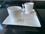 Bone China porseleinen kop met grote schotel, Ophalen of Verzenden, Zo goed als nieuw, Overige stijlen, Kop(pen) en/of Schotel(s)