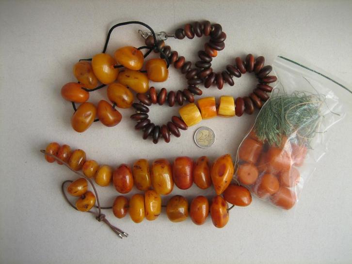 Oude o.a. grote amber kunststof kralen ketting butterscotch, Antiek en Kunst, Antiek | Overige Antiek, Ophalen of Verzenden