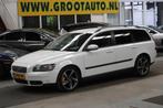 Volvo V50 2.4 Airco, Cruise control, Stuurbekrachtiging, Stof, 700 kg, Wit, 11 km/l