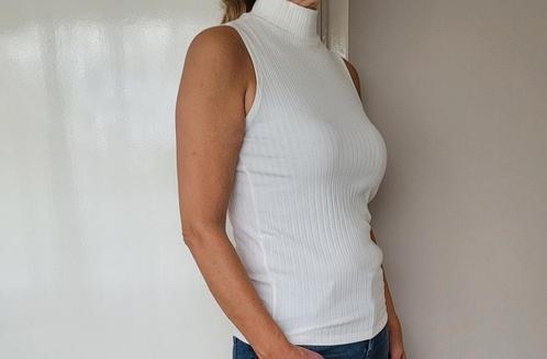 Super leuke top S wit, Kleding | Dames, Tops, Zo goed als nieuw, Maat 34 (XS) of kleiner, Wit, Zonder mouw, Ophalen of Verzenden