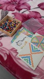 Kralenplank met voorbeelden, Ophalen of Verzenden, Gebruikt, Materiaal