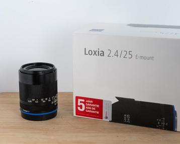Zeiss Loxia 25mm F/2.4 voor Sony E beschikbaar voor biedingen