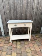 Grijswitte sidetable met 2 lades, Huis en Inrichting, Tafels | Sidetables, Ophalen, Gebruikt, Minder dan 50 cm, Overige houtsoorten