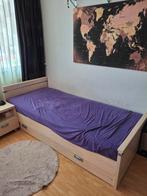 Ikea eenpersoonsbed, Huis en Inrichting, Slaapkamer | Complete slaapkamers, Ophalen, Zo goed als nieuw, Eenpersoons