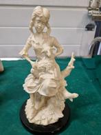 beeld meisje met lamp 1960, Verzamelen, Beelden en Beeldjes, Ophalen of Verzenden