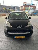 Peugeot 107 1.0 12V 5DR 2009 Zwart, Auto's, Peugeot, Stof, Zwart, 4 stoelen, Handgeschakeld