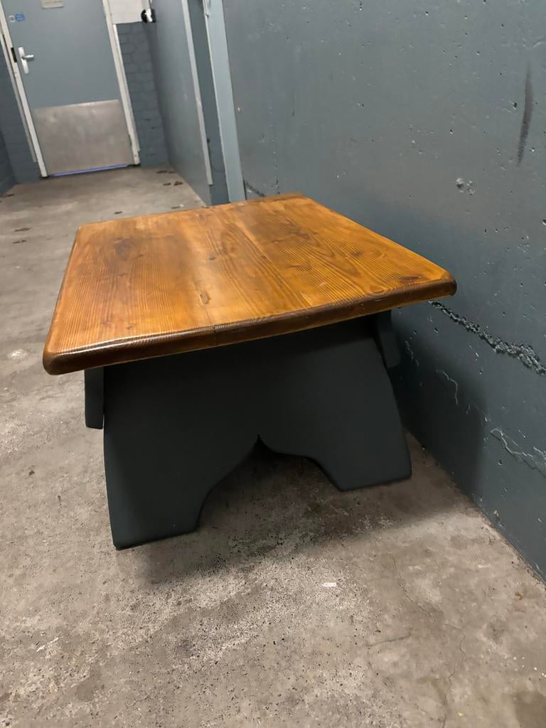 Houten Krukje / Bijzet Tafeltje, Ophalen, Gebruikt, Hout