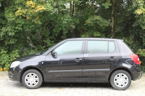 Skoda Fabia 1.4-16V Ambiente cruise control airco trekhaak, Auto's, Skoda, Bedrijf, Te koop, Fabia, ABS, Airbags, Airconditioning