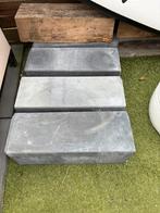 Elephant beton poeren 18x18, Tuin en Terras, Ophalen, Zo goed als nieuw