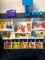 Houten winkeltje  blauw heel degelijk, Kinderen en Baby's, Speelgoed | Houten speelgoed, Ophalen, Gebruikt, Rij- of Hobbelspeelgoed