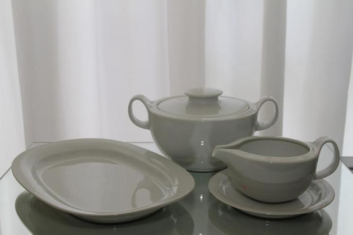 Arzberg Swingline White Sky onderdelen, Huis en Inrichting, Keuken | Servies, Zo goed als nieuw, Bord(en), Wedgwood, Aardewerk