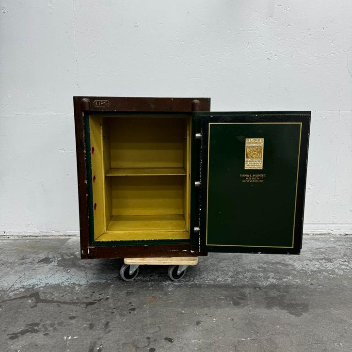 Lips kluis antiek met 2 sleutels, Huis en Inrichting, Brandblussers en Brandkasten, Zo goed als nieuw, Ophalen