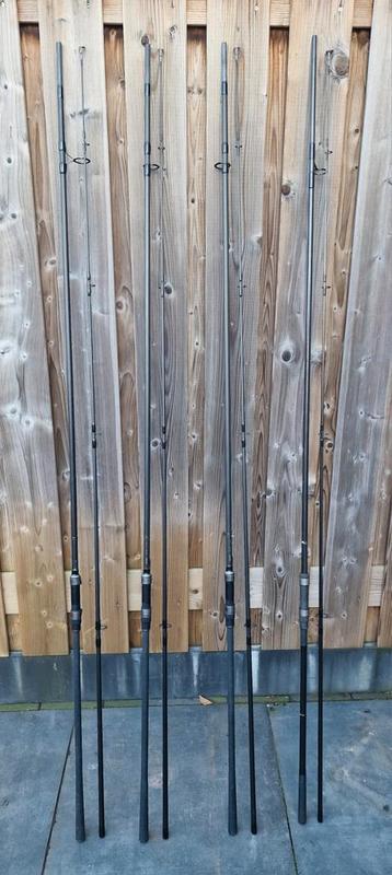 Sonik SK3 xtr hengels 12 ft en 2,75 lbs (3 stuks) beschikbaar voor biedingen