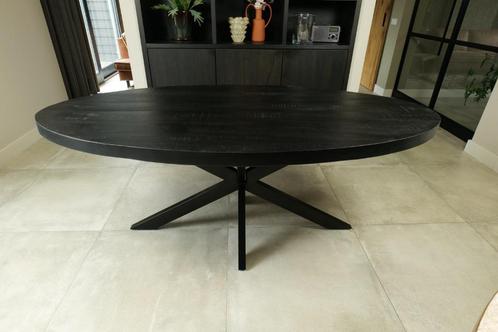 Nieuwe mooie zwarte ovale eettafels mangohout. 160 t/m 240cm, Huis en Inrichting, Tafels | Eettafels, Nieuw, 50 tot 100 cm, 200 cm of meer