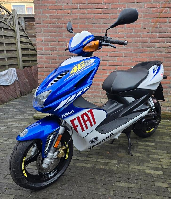 Yamaha Aerox / Rossi 2009 / Nieuwstaat, Fietsen en Brommers, Scooters | Yamaha, Zo goed als nieuw, Aerox, Maximaal 45 km/u, Tweetakt