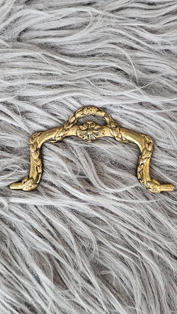 Antieke Franse Ladekastgreep Messing/Brons, Huis en Inrichting, Woonaccessoires | Kapstokken, Ophalen of Verzenden