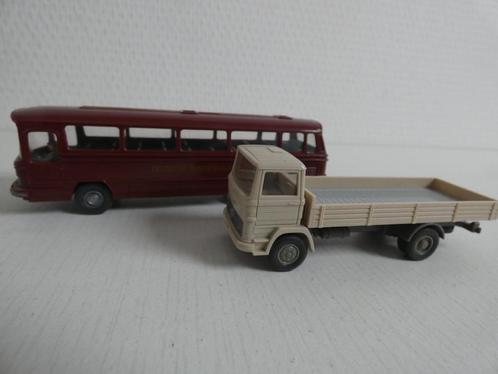 Te koop 2 vintage Wiking Mercedes vrachtwagen, jaren 70, Hobby en Vrije tijd, Modelauto's | 1:87, Zo goed als nieuw, Bus of Vrachtwagen