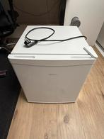 Tomado mini koelkast - Nieuwstaat!, Witgoed en Apparatuur, Vriezers en Diepvrieskisten, Ophalen, Minder dan 85 cm, Minder dan 60 cm