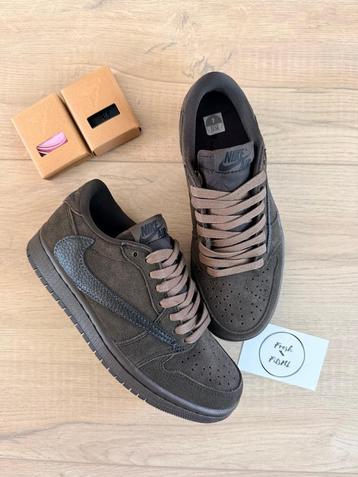 Nike Air Jordan Travis Scott [diverse kleuren] beschikbaar voor biedingen