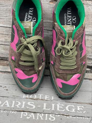 Valentino Garavani 38 merk schoenen sneakers aanbieding mooi beschikbaar voor biedingen