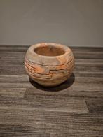Handgemaakt potje, Antiek en Kunst, Antiek | Keramiek en Aardewerk, Ophalen
