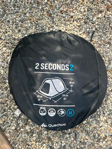 Quechua 2 seconds pop up tent 2 pers. In prima staat!  beschikbaar voor biedingen