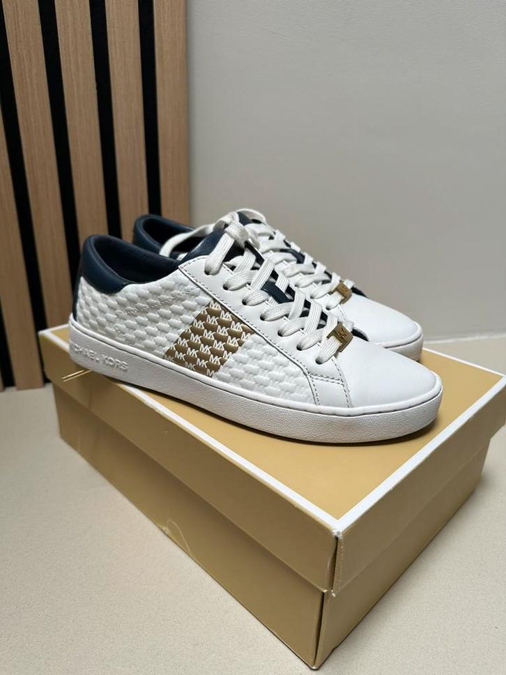 Nieuwstaat Michael Kors Colby sneakers maat 37, Kleding | Dames, Schoenen, Nieuw, Sneakers of Gympen, Wit, Ophalen of Verzenden