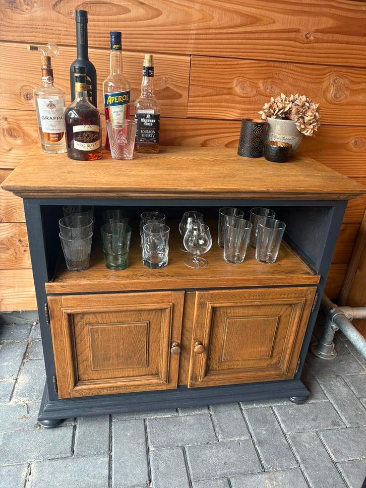 Kleine dressoir / drankkast, Huis en Inrichting, Kasten | Dressoirs, Gebruikt, 50 tot 100 cm, 25 tot 50 cm, Met lade(s), Met deur(en)