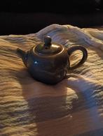 Klein Jadegroen Theepotje, Huis en Inrichting, Keuken | Servies, Gebruikt, Keramiek, Overige typen, Ophalen of Verzenden