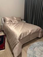 Karaca Harem:Poederroze bedsprei met plaid en sierkussens, Huis en Inrichting, Slaapkamer | Beddengoed, Ophalen, Tweepersoons