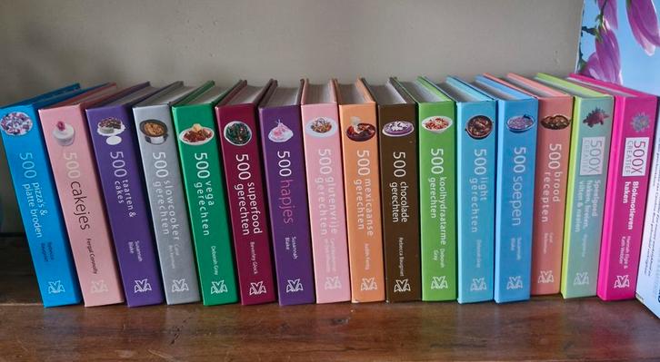500 recepten diverse soorten, 500 creatieve patronen, Boeken, Kookboeken, Ophalen of Verzenden