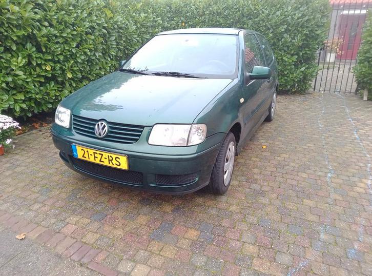 Volkswagen Polo 1.4 44KW 2000 Groen, Auto's, Volkswagen, Particulier, Polo, Benzine, Hatchback, Handgeschakeld, Origineel Nederlands