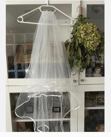 Witte Bruidssluier - witte lint rand - 90 cm met kam beschikbaar voor biedingen