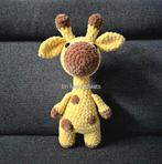 Gehaakte giraf/giraffe 35cm, decoratie, knuffel, verzamelen, Ophalen of Verzenden, Nieuw, Haken