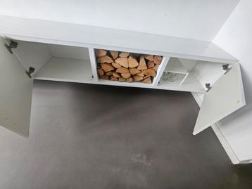 IKEA Besta wandmeubel (2+1) met glasplaat - afbeelding 2