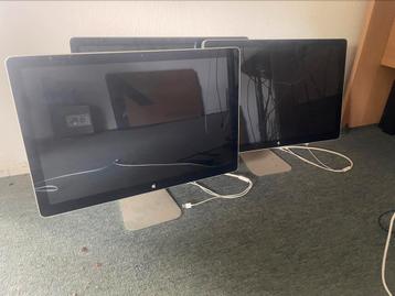 Apple Cinema Display 24 inch 3x (defect) beschikbaar voor biedingen