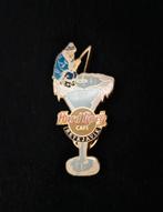 Hard rock cafe Reykavik visser in cocktailglas pin!, Ophalen of Verzenden, Zo goed als nieuw, Overige typen