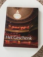 K. van Leeuwen - Het geschenk, Boeken, Ophalen of Verzenden, Zo goed als nieuw, K. van Leeuwen; W. de Wagt