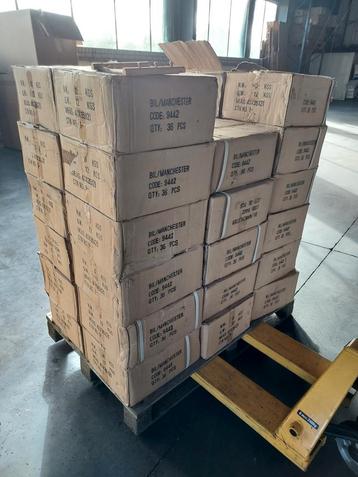 Grote partij sleutelhouders met tegeltje. beschikbaar voor biedingen