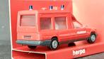 Mercedes Benz 200 e Miesen ambulance 124 1;87 Herpa Pol, Verzenden, Zo goed als nieuw, Bus of Vrachtwagen, Herpa