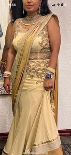 Goudkleuringe Lehenga maat 38, Overige typen, Overige kleuren, Zo goed als nieuw, Ophalen